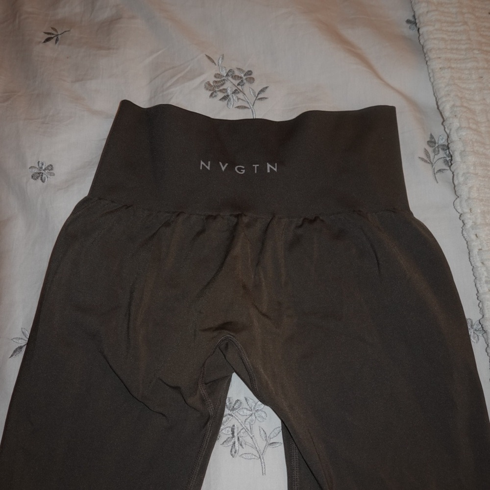 NVGTN High-Waisted Leggings